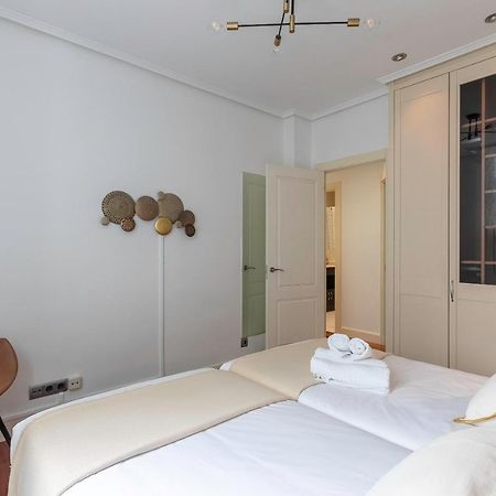 Apartamento La Alameda De Indautxu บิลเบา ภายนอก รูปภาพ