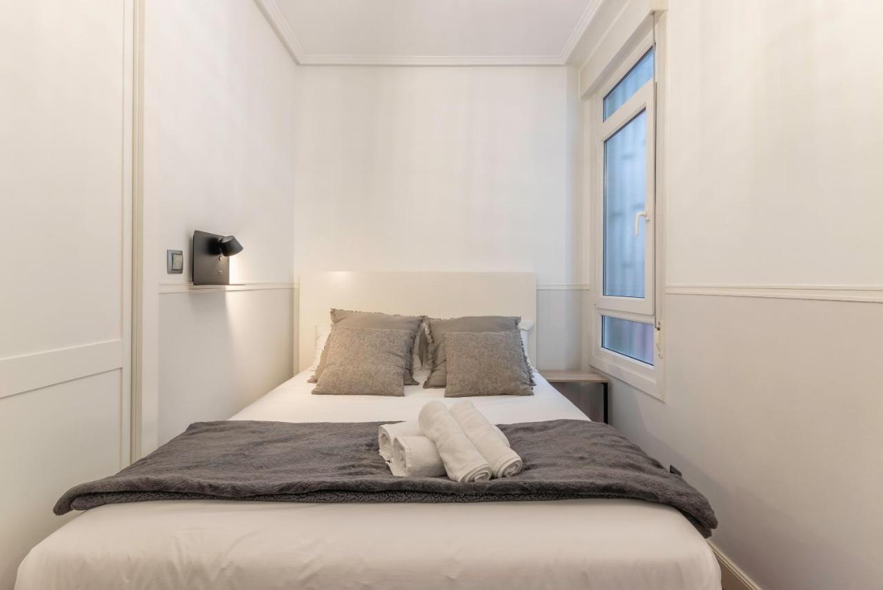 Apartamento La Alameda De Indautxu บิลเบา ภายนอก รูปภาพ