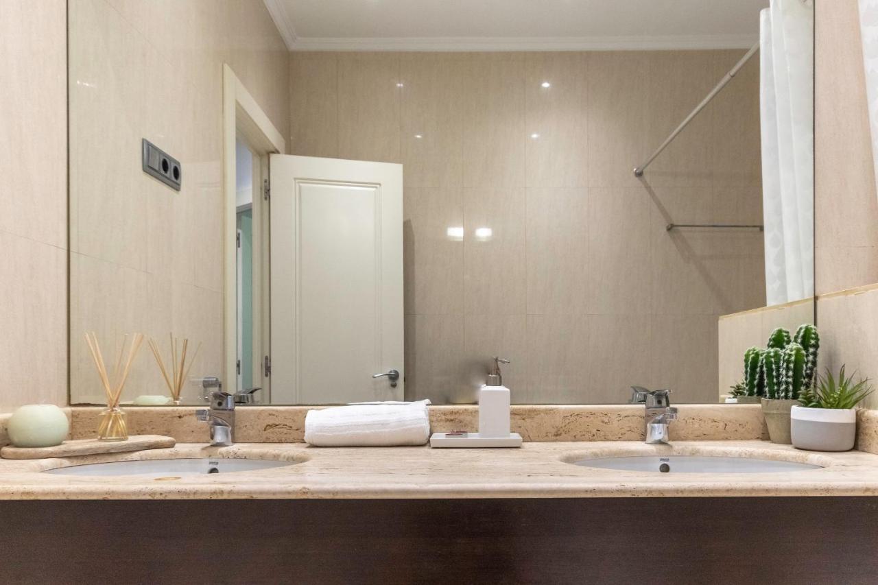 Apartamento La Alameda De Indautxu บิลเบา ภายนอก รูปภาพ