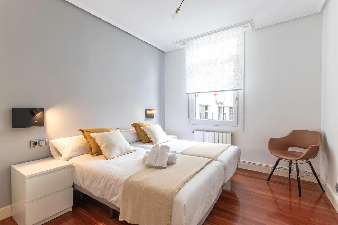 Apartamento La Alameda De Indautxu บิลเบา ภายนอก รูปภาพ